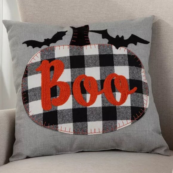 Arlee Home Fashions Other - Arlee Home Fashions Halloween “Boo” Decorative Pillow 18" x 18"